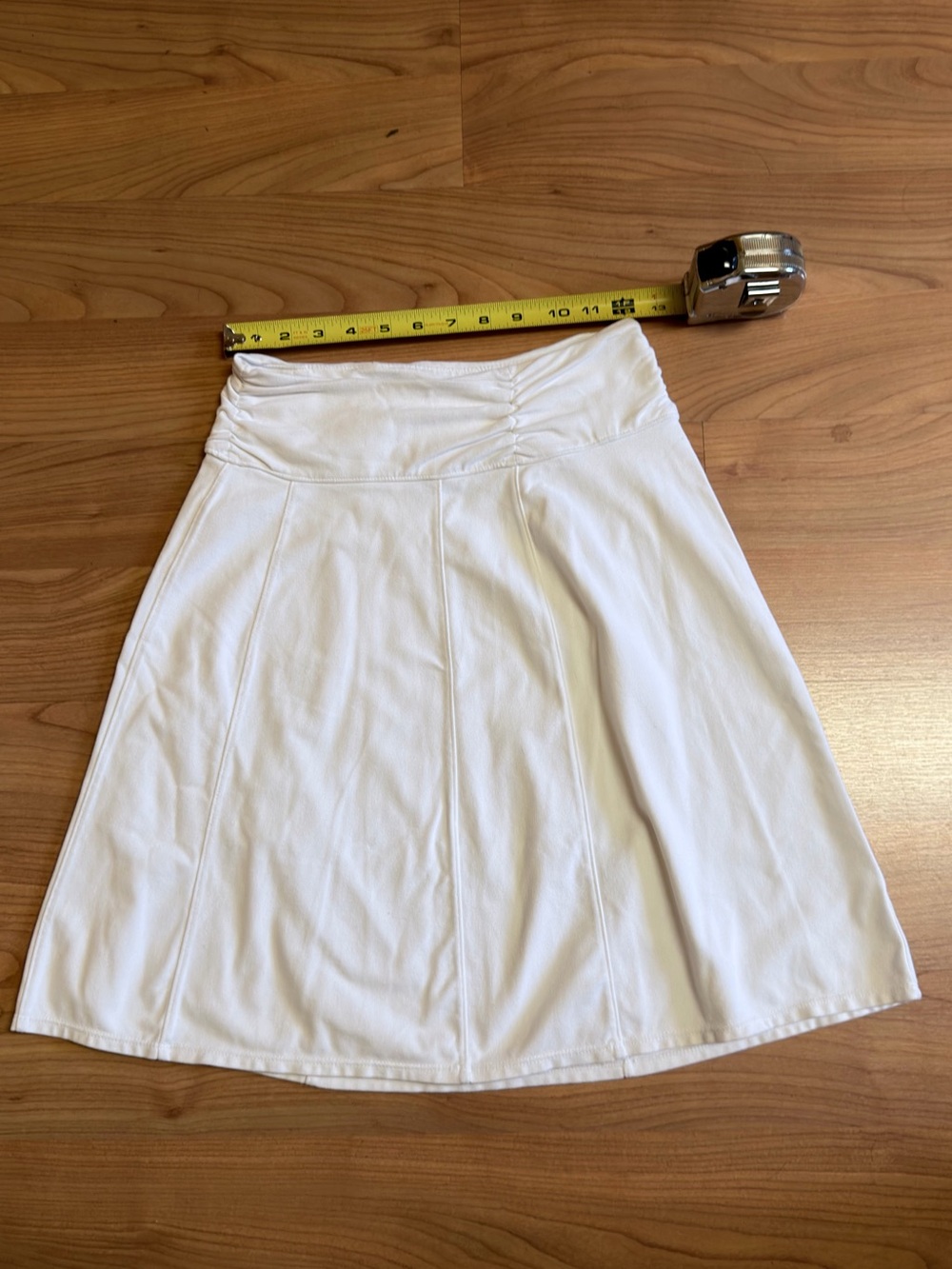 Athleta white XS skirt